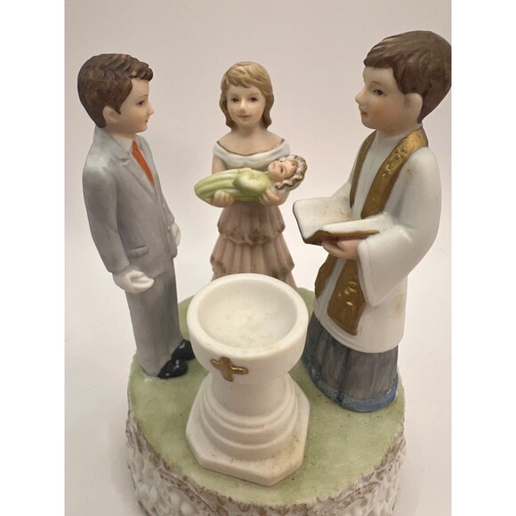 Lefton China Music Box Baptism Figurine- Mom, Dad, Baby, Clergy, Plays The Lords - Picture 3 of 11